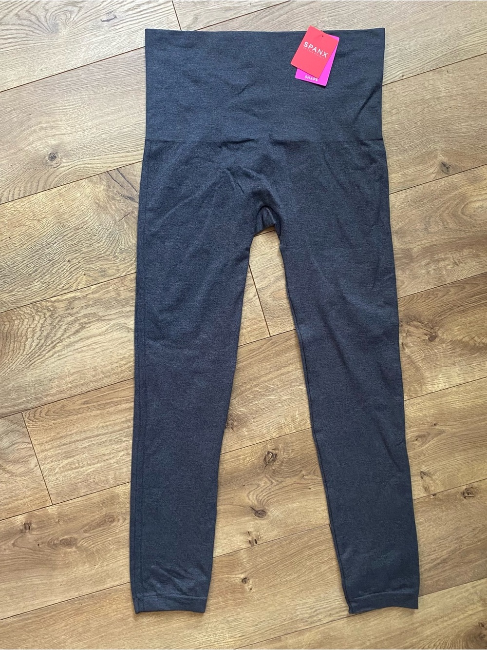 Spanx New NWT Look At Me Now Leggings Size 1X Gray Womens Ankle Length Slimming
